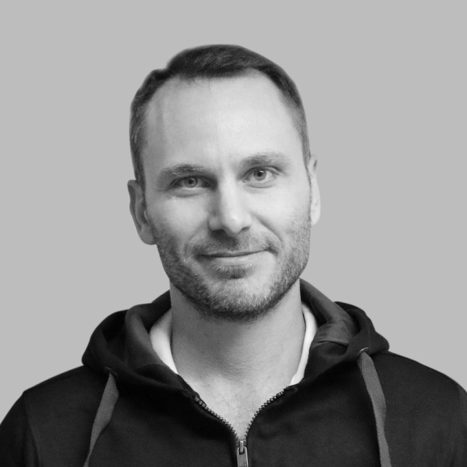 Tether 官方团队页的 Paolo Ardoino 肖像资料照（非冻结事件现场）